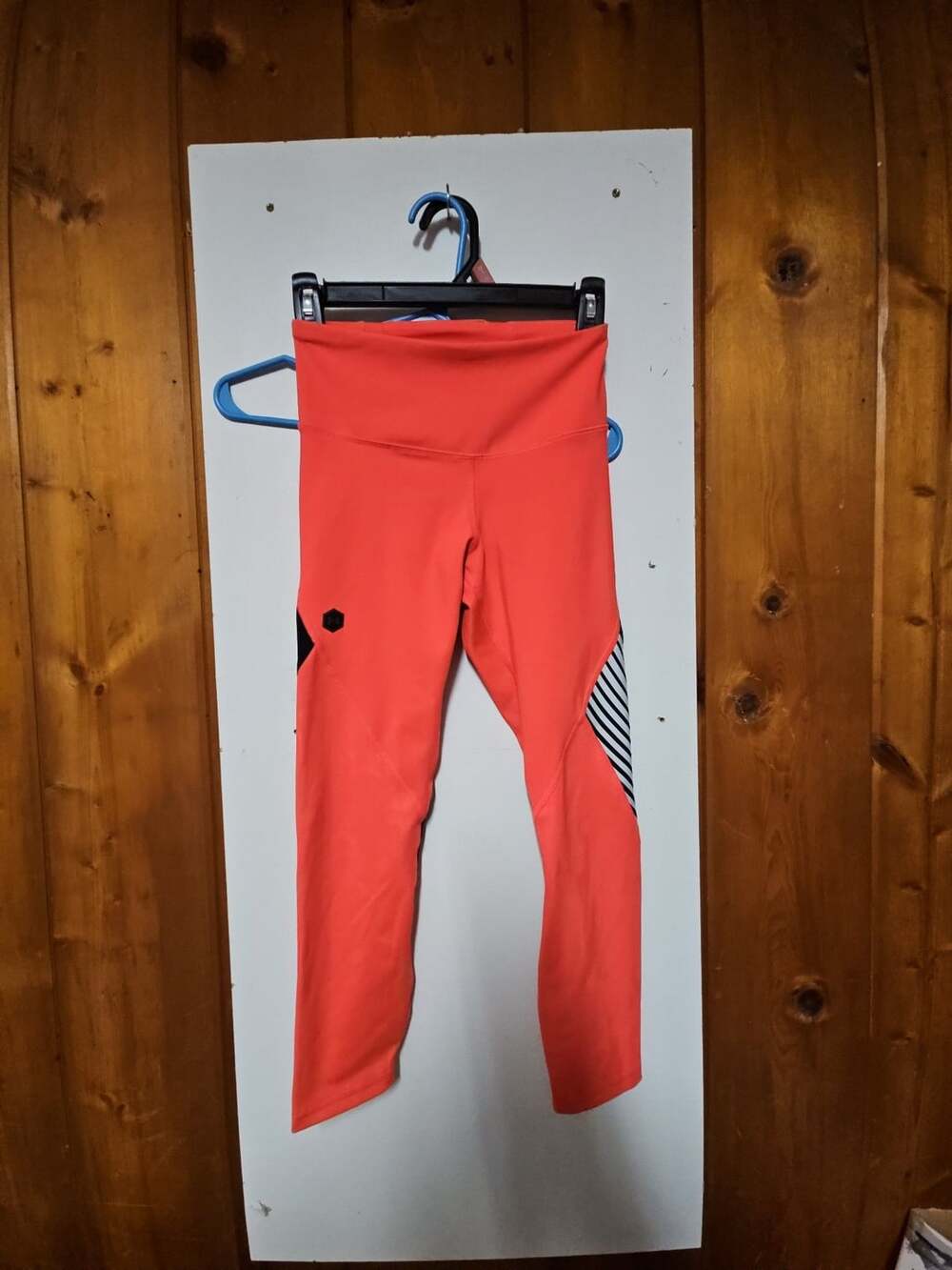 (543) Under Armour Rush Embossed Shine Leggings Orange